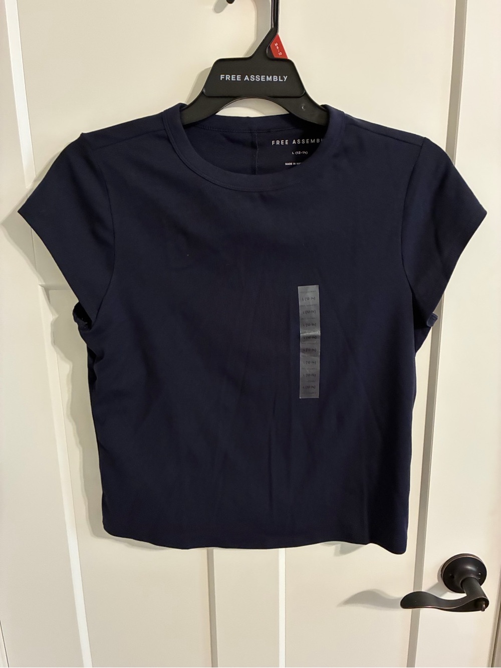 Free Assembly Women's Navy Short Sleeve Crewneck Tee